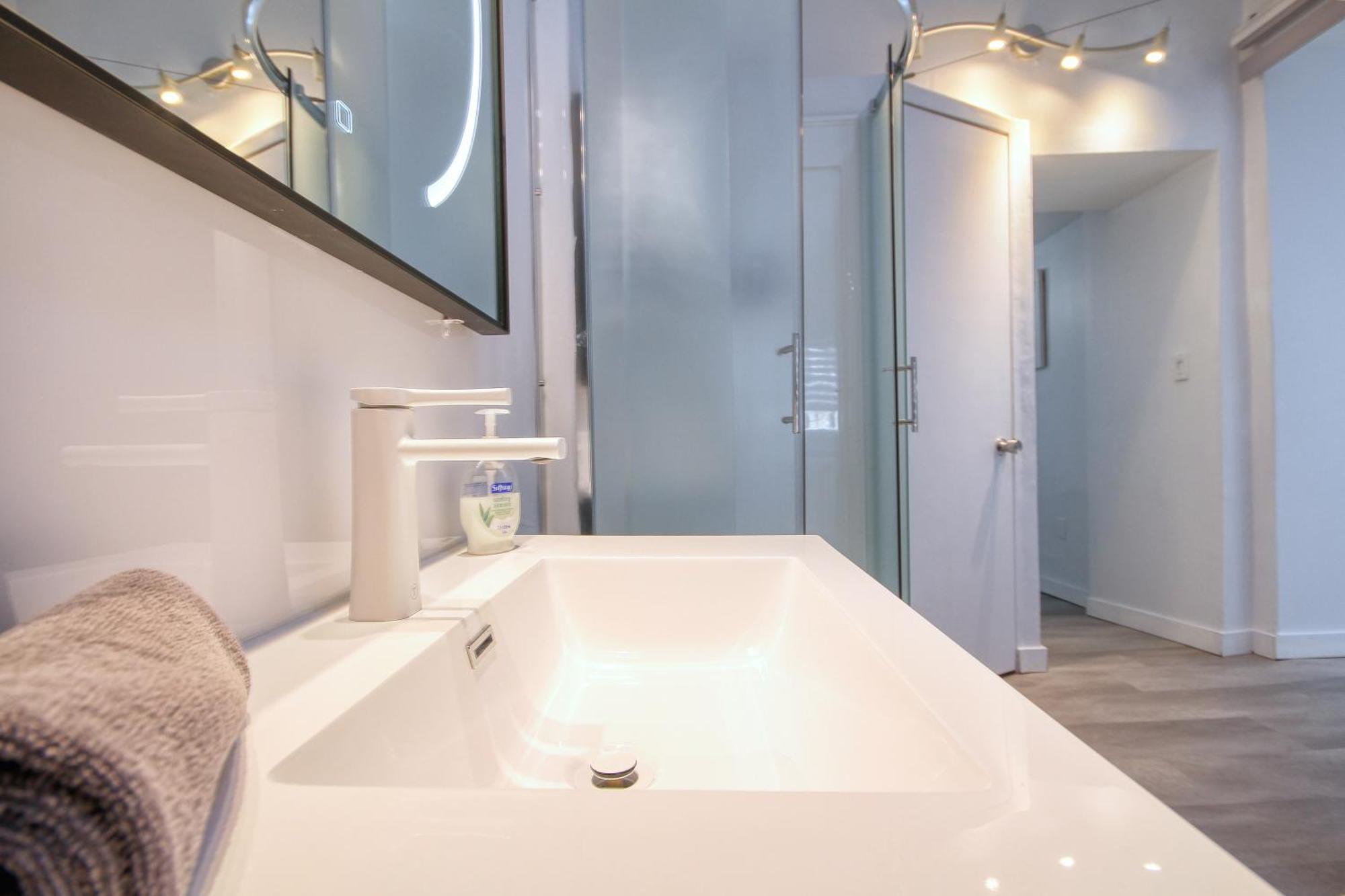 Quebec Grand Appartement By Hebergements Dcl Екстер'єр фото